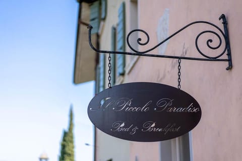 B&B Il Piccolo Paradiso Bed and breakfast in Salo