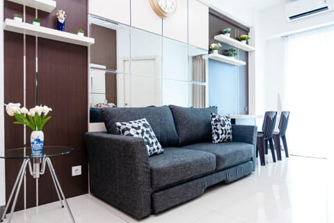 NEW 2Br Apartment in Benson Connected to Pakuwon Mall Surabaya Barat Condo in Surabaya