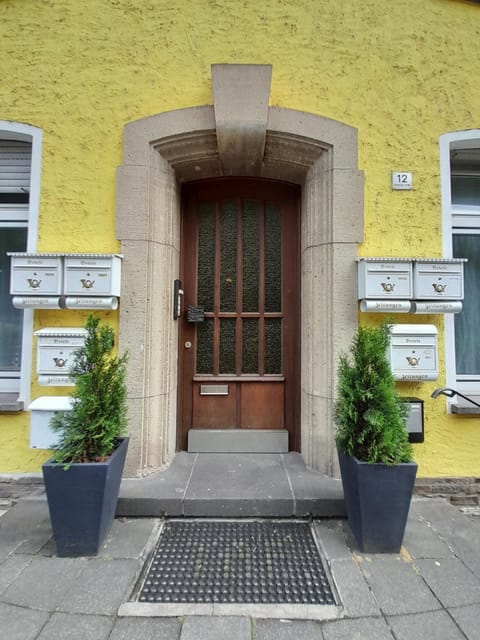 Property building, Facade/entrance