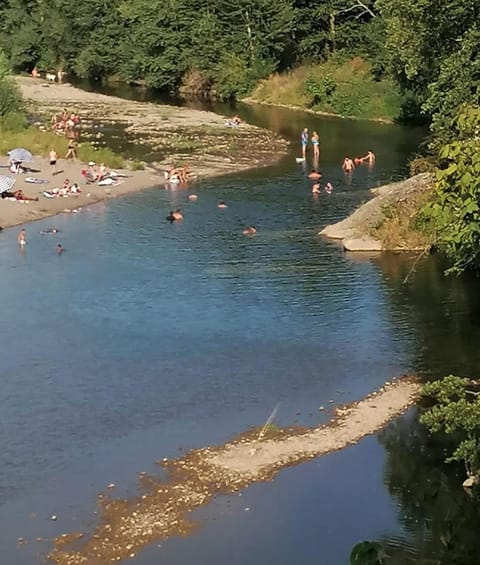 Appartement aux portes de l ardèche en cevennes Apartment in Auvergne-Rhône-Alpes