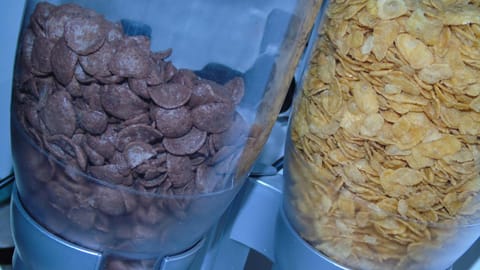 Food and drinks, Buffet breakfast