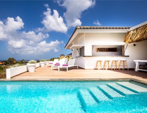 Coral Estate Rentals Villa in Curaçao