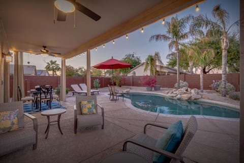 Phoenix Gem with Sparkling Heated Pool and Newly Remodeled! home House in Desert Ridge