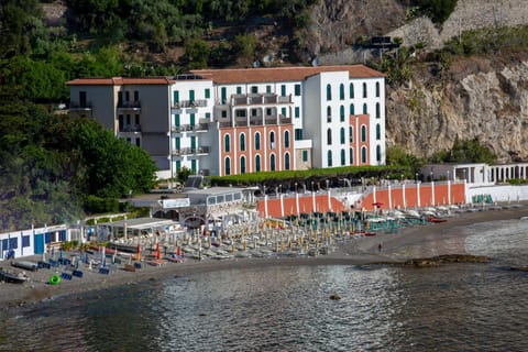 Property building, Beach