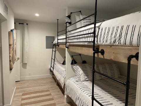 Bed, Photo of the whole room, Bedroom, bunk bed