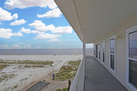 Surfside 16 by Pristine Properties Vacation Rentals Appartement in Mexico Beach