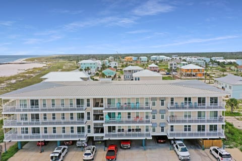 Surfside 16 by Pristine Properties Vacation Rentals Appartement in Mexico Beach