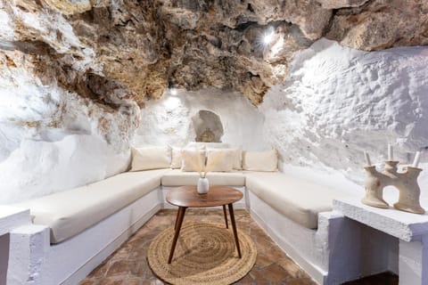 La Cueva Casa in Mijas