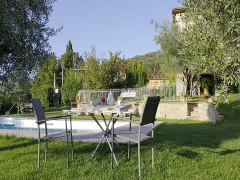 Centrally located for the cities of art in Tuscany in a picturesque area Villa in Pistoia