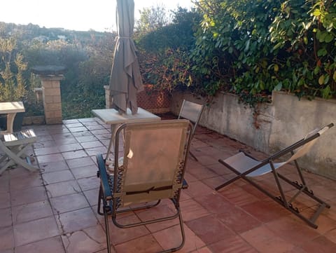 Chambre, terrasse , salle de bains toilettes privé Casa vacanze in Valensole