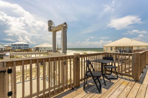 Shore to Please House in Dauphin Island