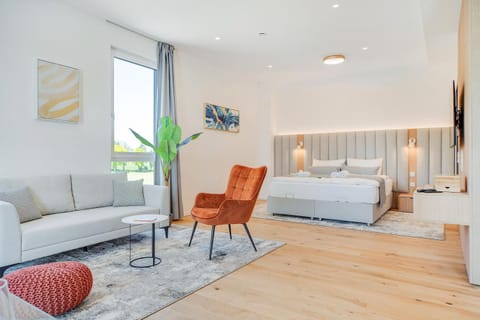 Living room, Photo of the whole room, Seating area