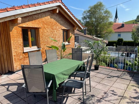 Allgäu Hütten Loft - Großzügig - Terrasse Condo in Kempten