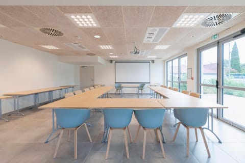 Business facilities, Meeting/conference room