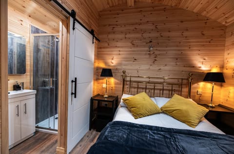 The Hen Harrier - 4 Person Luxury Glamping Cabin Campground/ 
RV Resort in County Waterford