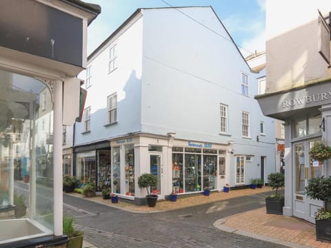 The Corner House Apartment in Dartmouth