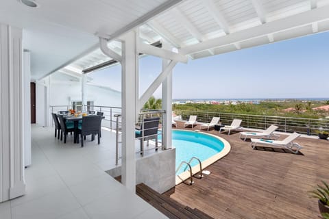 VILLA TINTAMARE, stunning 4 bedrooms villa with views! Villa in Saint Martin