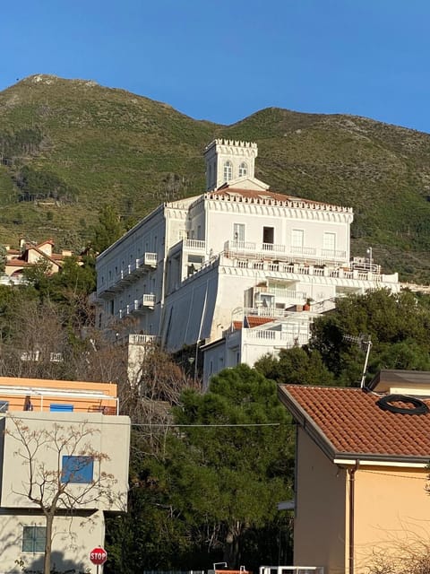 Appartamento nel fabbricato denominato Il Castello Apartment in Praia A Mare