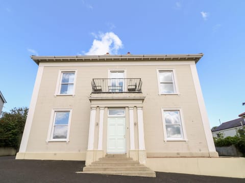 Beachcomber Apartment in Ballycastle