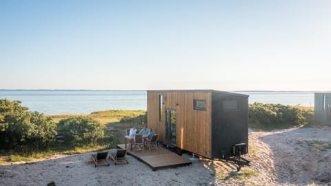 Property building, Balcony/Terrace, Sea view