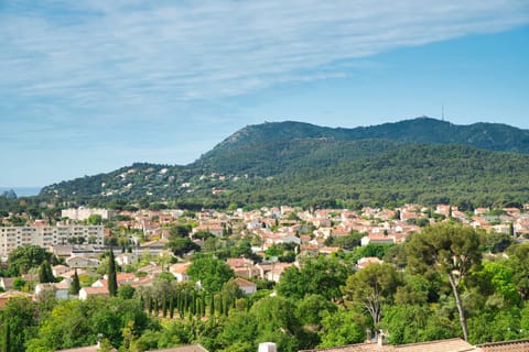 Natural landscape, City view