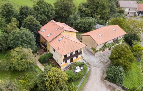 VIVIENDAS RURALES LAS CALDERAS Apartment in Western coast of Cantabria