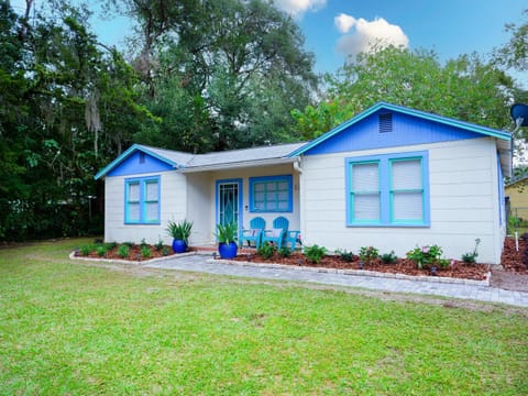 Fully Equipped Home in Ocala Fenced Yard Centrally Located Pets Welcome House in Ocala