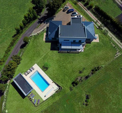 Le Gîte City Haut de gamme, Jardin, Piscine Moradia in Espalion