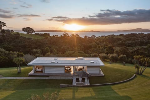 Number 29 Villa in Auckland Region