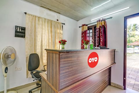 OYO Flagship 90284 Majestic Stays Hotel in Kochi