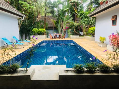 Pool view, Swimming pool