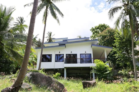 2 Bays Villa Villa in Ban Tai