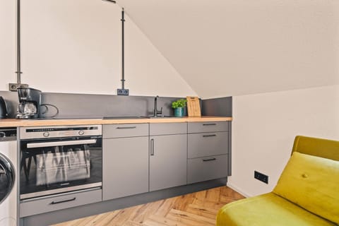 Kitchen or kitchenette, kitchen