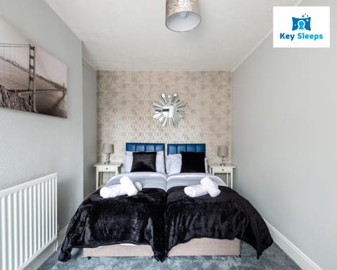 NEW Four Bedroom House By Keysleeps Short Lets Workington Contractor Leisure Beach Location Lake District Apartment in Allerdale District