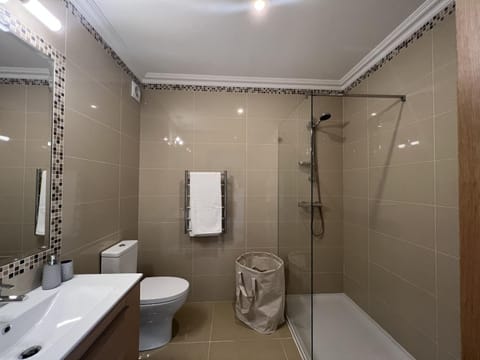 Shower, Property building, Bathroom