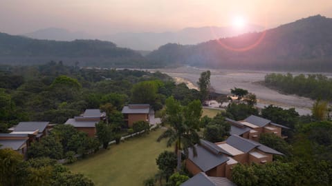 Property building, Garden, View (from property/room), Garden view, River view, Inner courtyard view