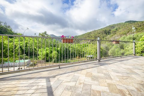 Balcony/Terrace, Balcony/Terrace