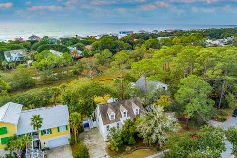 Heron Hideaway House in Folly Beach