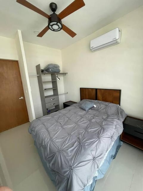 Bedroom, fireplace, air conditioner