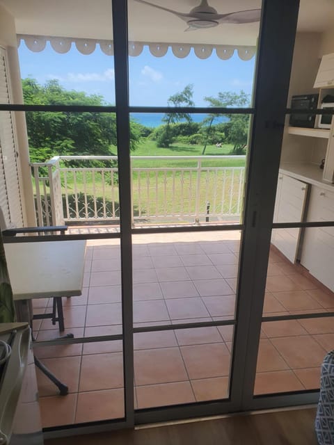 TROPIC Appartements village vacances vue mer Guadeloupe St Anne Apartment in Sainte-Anne