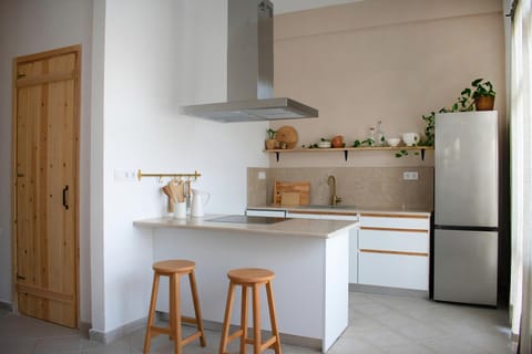 Kitchen or kitchenette, kitchen