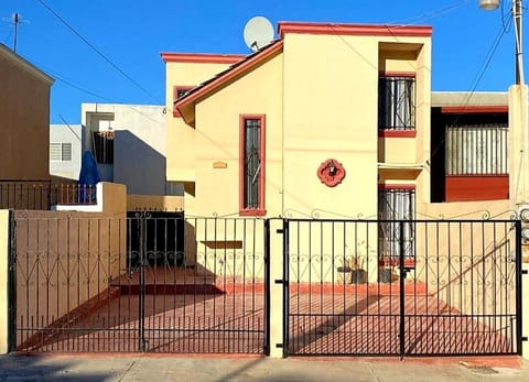 COZY CASITA EN PLAYAS DE TIJUANA House in Tijuana