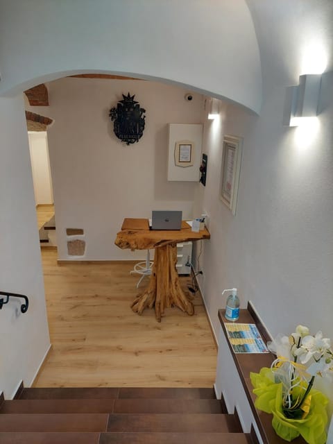 Federico II - Rooms and Breakfast Bed and Breakfast in Finale Ligure