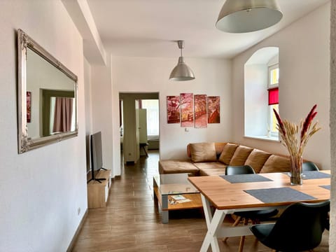 Photo of the whole room, Seating area, kitchen