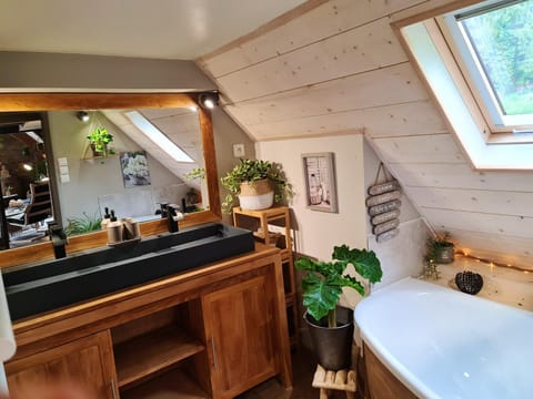 Appartement de 3 chambres avec sauna jardin clos et wifi a Arrens Marsous a 5 km des pistes Condo in Arrens-Marsous