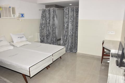 Hotel Sree Vasudev Hotel in Vijayawada