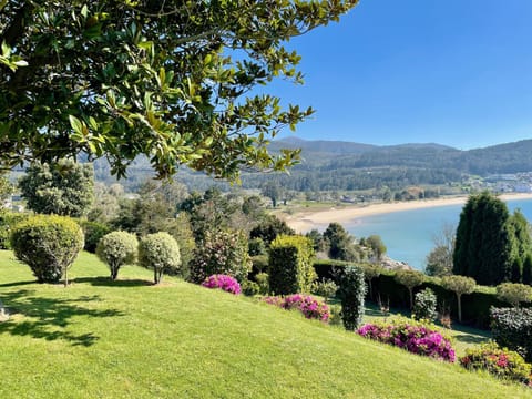 The Cliffs - Bungaleiro de Area Nature lodge in A Mariña Occidental