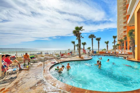 Splash Beach Resort by Panhandle Getaways Apartment in Panama City Beach