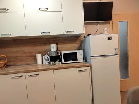 Coffee/tea facilities, Kitchen or kitchenette