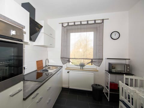 Kitchen or kitchenette, Photo of the whole room, Dining area, minibar, pet friendly